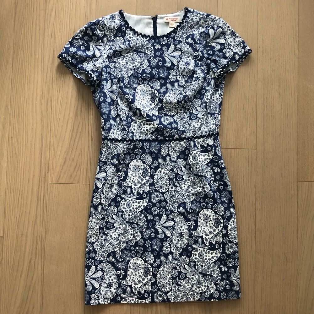 Brooks Brothers Navy and White Paisley Short Sleeve Mini Dress